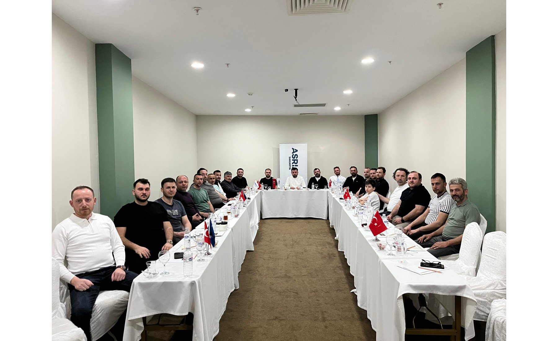 ASRİAD Sakarya tarafından geleneksel hale getirilen Aile Çalıştayı programı, üyelerimiz ve ailelerinin katılımıyla Big Thermal Hotel’de gerçekleştirilmiş; 