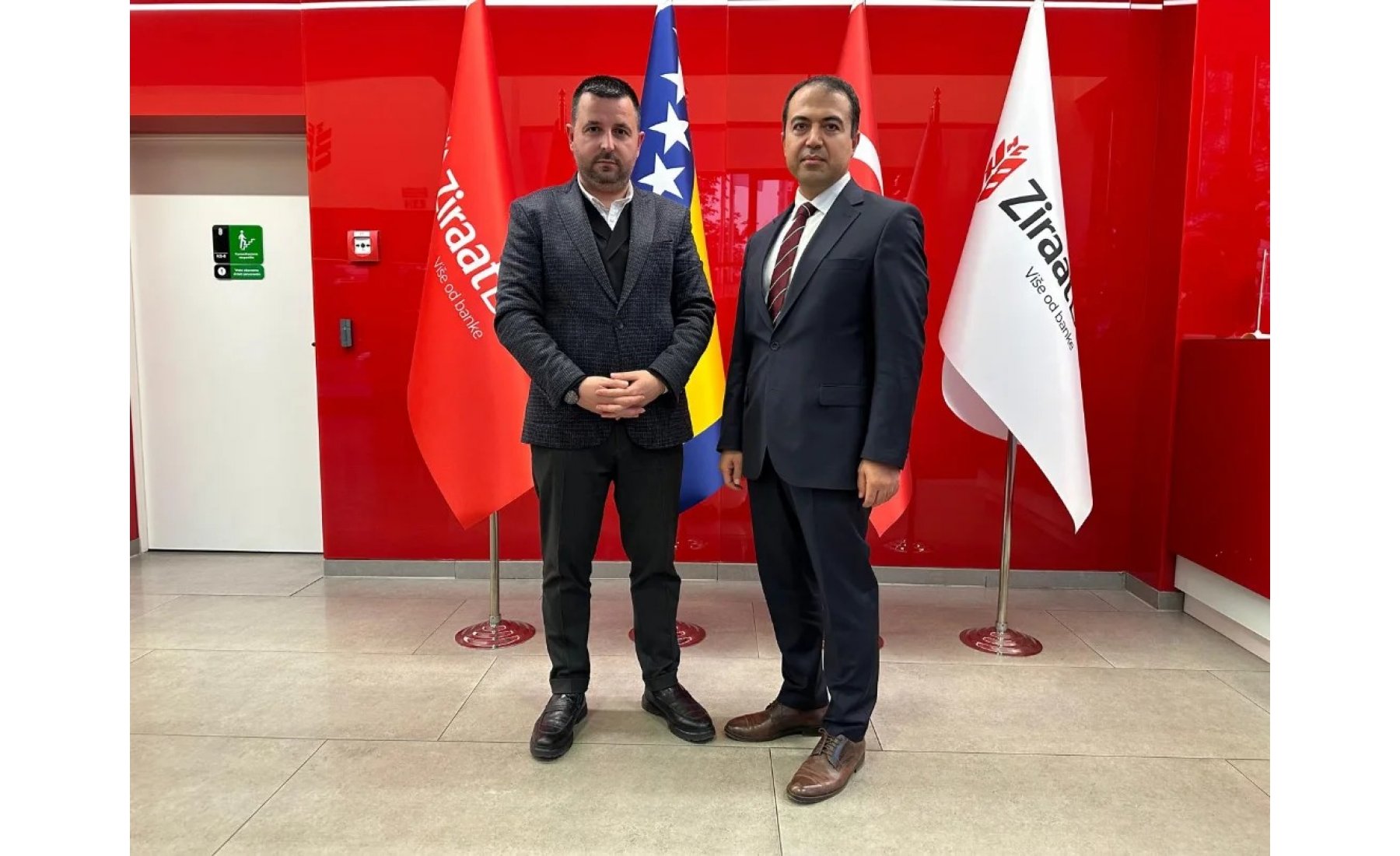Ziraat Bankası Bosna Hersek Genel Müdürü Sn. Mehmet Türkoğlu ile bankacılık işlemleri üzerine bir toplantı gerçekleştirdi.