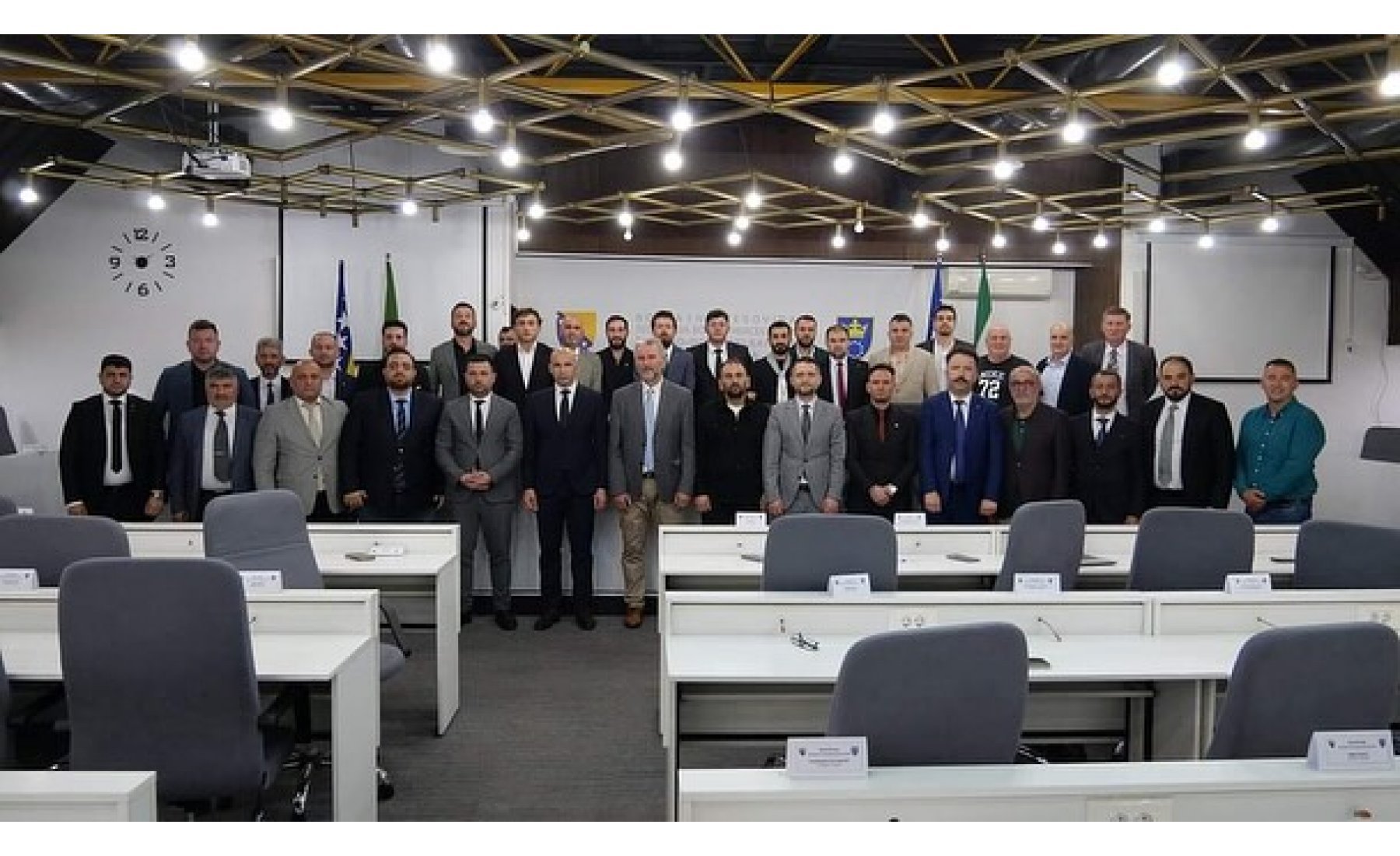 ASRİAD Sakarya, Türkiye ile Bosna Hersek Zenica Kantonu arasında ticari ilişkileri güçlendirmek amacıyla önemli bir iş birliği ve yatırım görüşmesi gerçekl